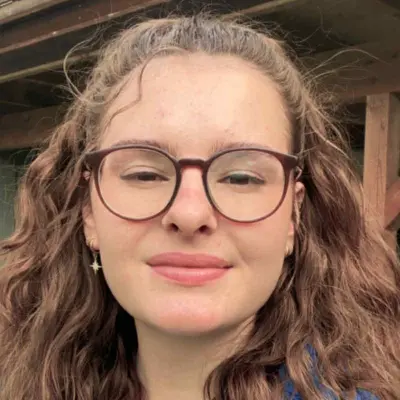 Isabell showing-isabell